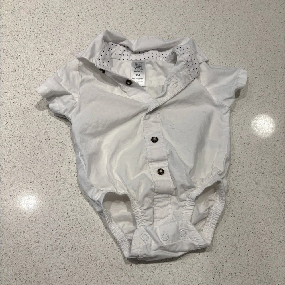 Carter’s 5 piece bundle - 3 month